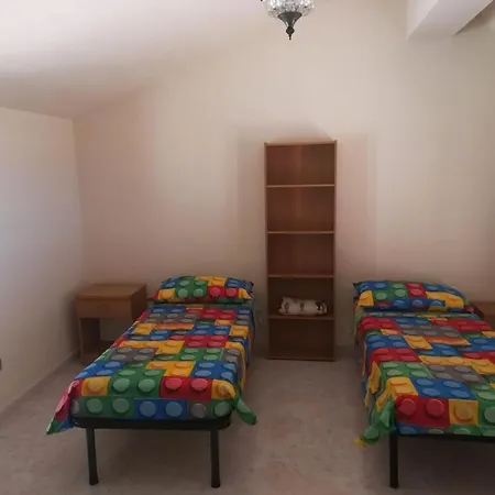 فيلة Ausilia Saline Joniche